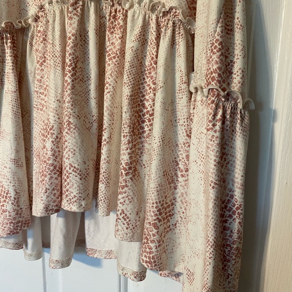 Altar’d state medium snakeskin pastel tank top - Picture 7 of 9